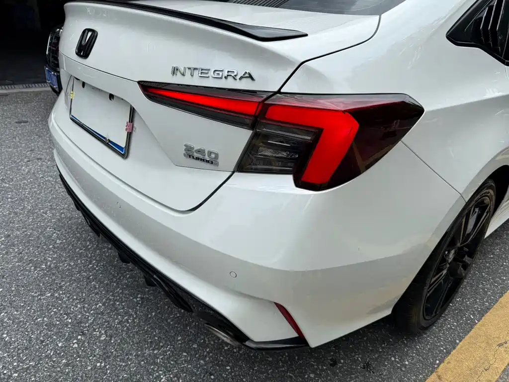 Honda Integra 2023 HATCHBACK 240TURBO CVT Luxury