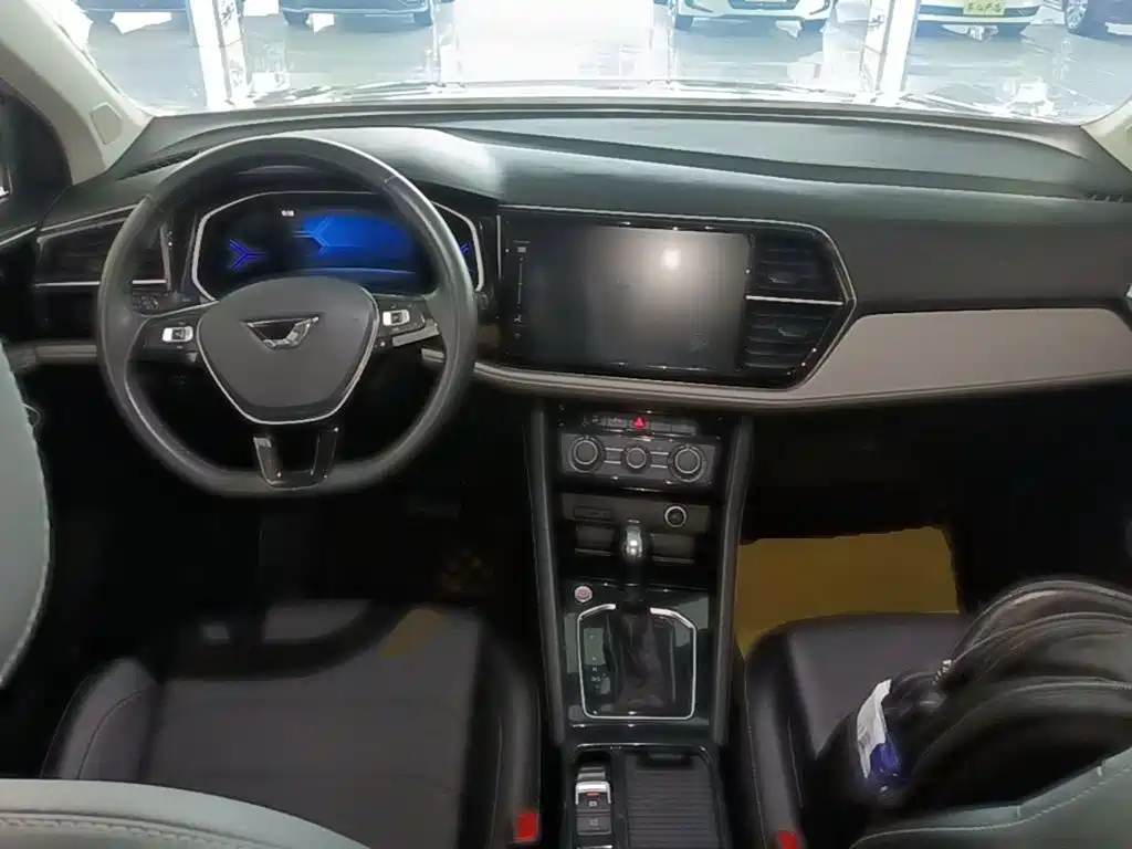 Jetta VS7 — миниатюра 10