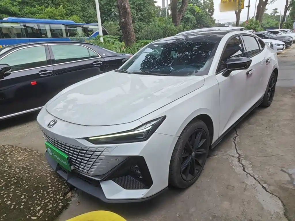 Changan UNI-V — миниатюра 2