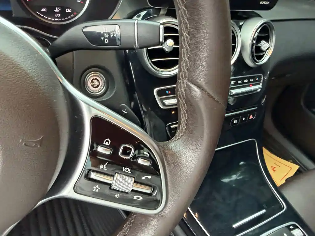 Mercedes-Benz GLC — миниатюра 10