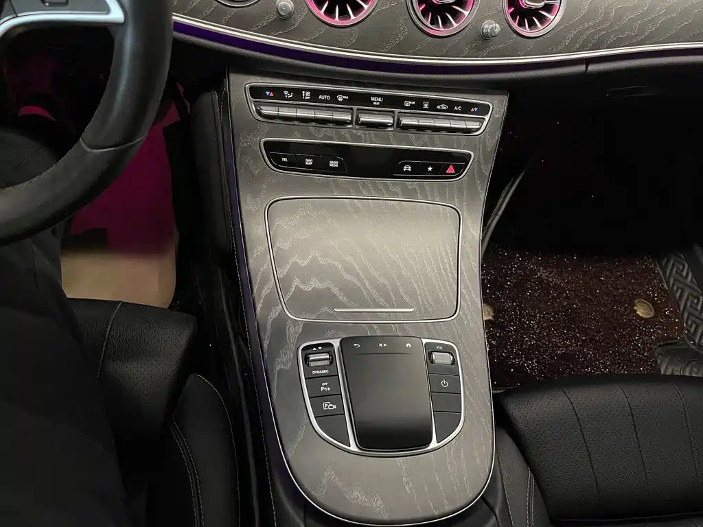 Mercedes-Benz E-Class New Energy — миниатюра 29