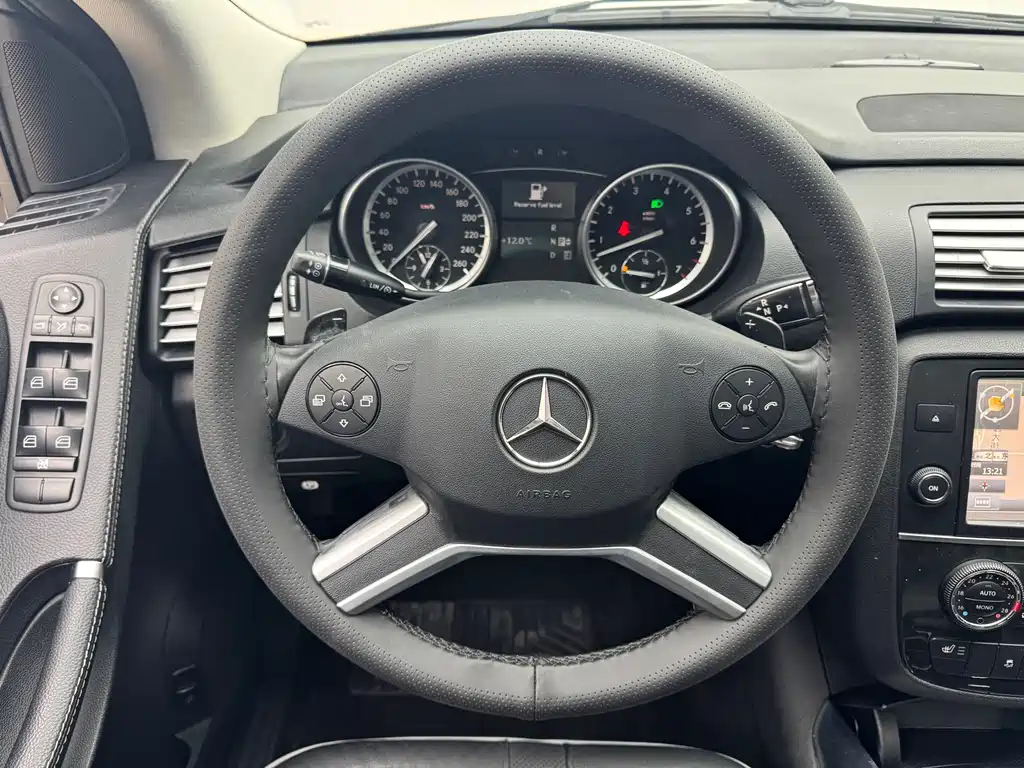 MERCEDES-BENZ R CLASS