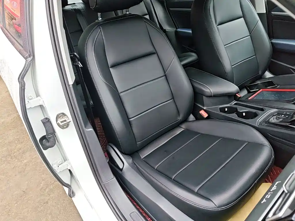 Volkswagen Lavida — миниатюра 25