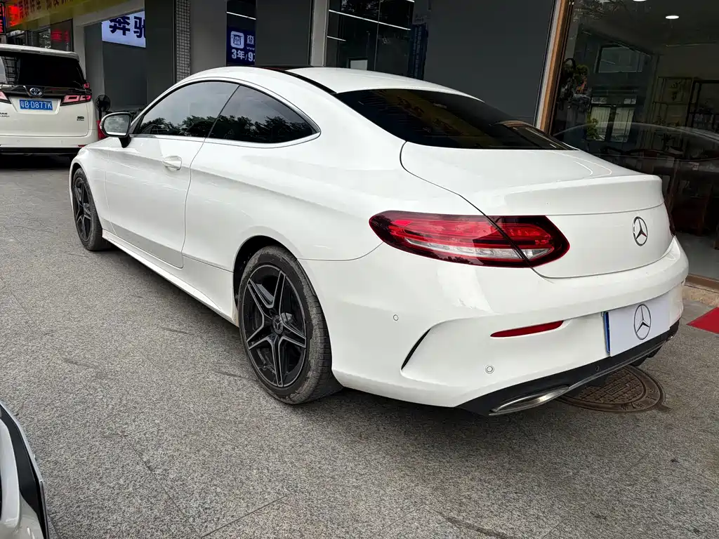 Mercedes-Benz C-Class (Import) — миниатюра 7