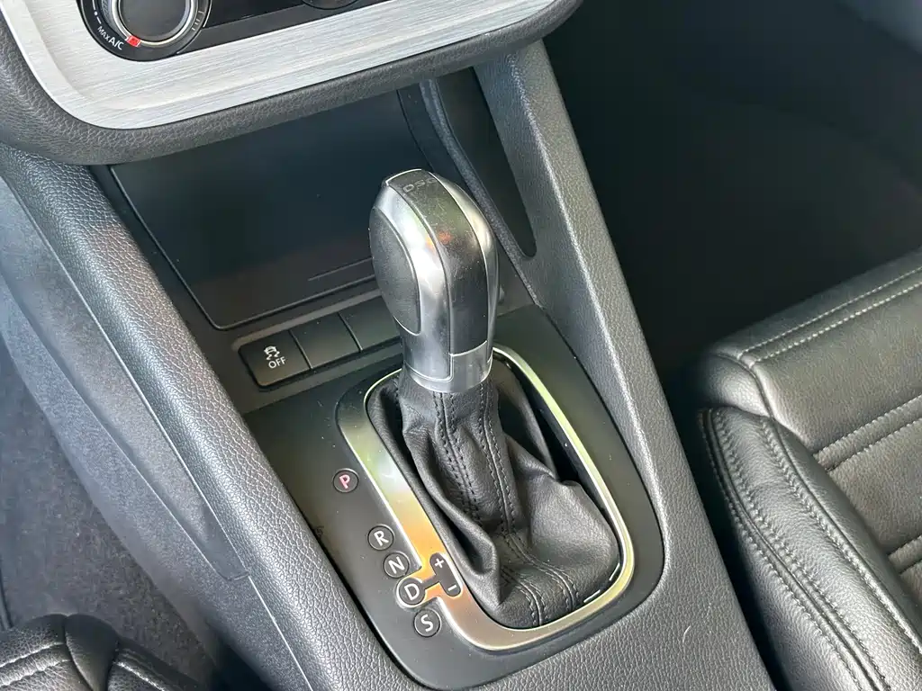 Volkswagen Scirocco — миниатюра 10