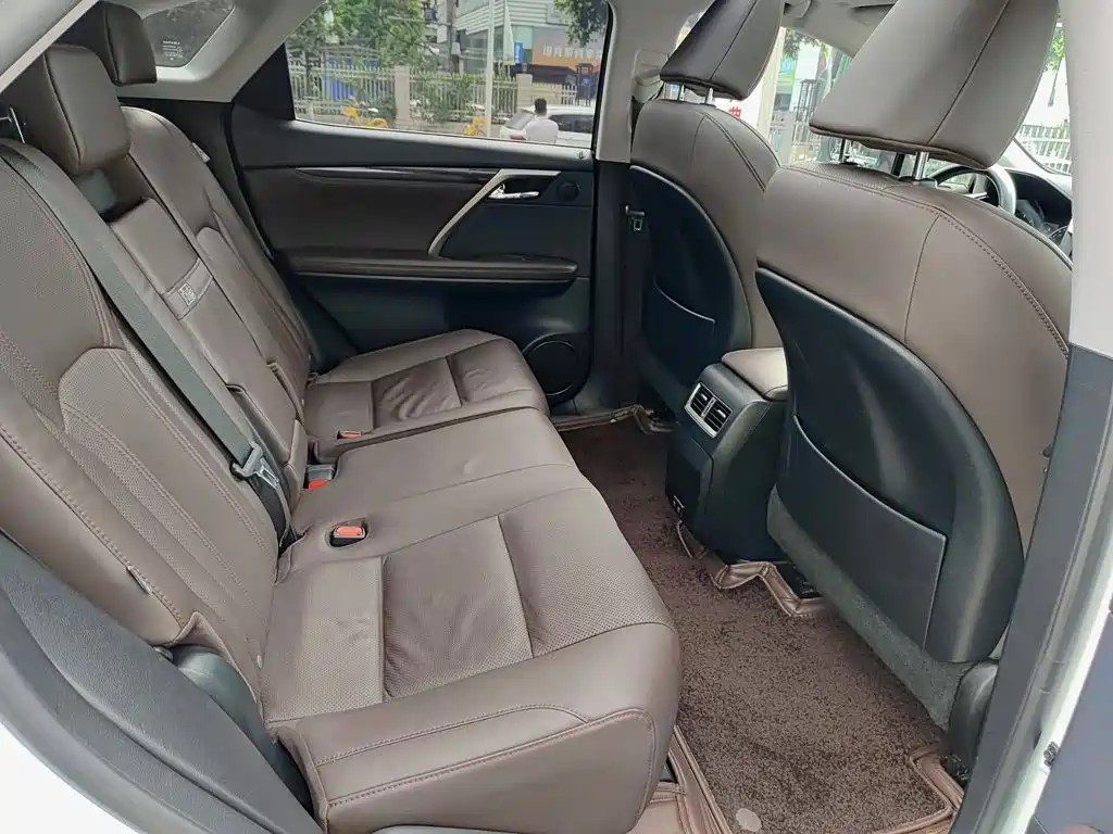 Lexus RX — миниатюра 11