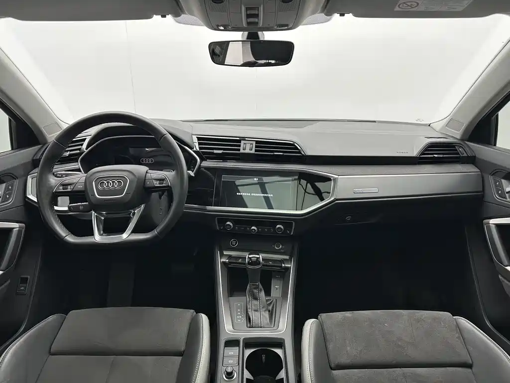 Audi Q3 2022 35 TFSI Fashion