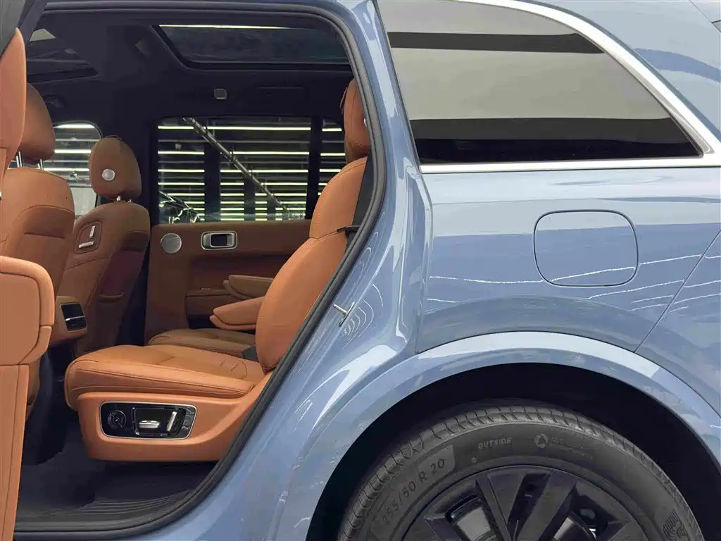 Li Auto Li L8 — миниатюра 9