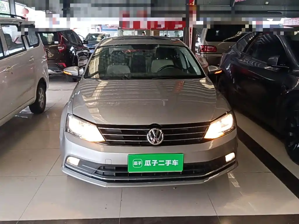 Volkswagen Sagitar — миниатюра 3