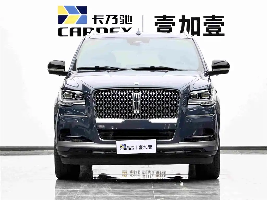 Lincoln Navigator — миниатюра 2