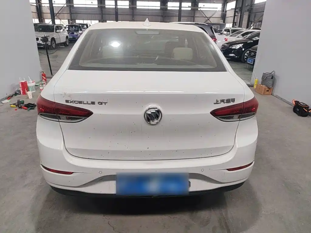 Buick Excelle — миниатюра 6