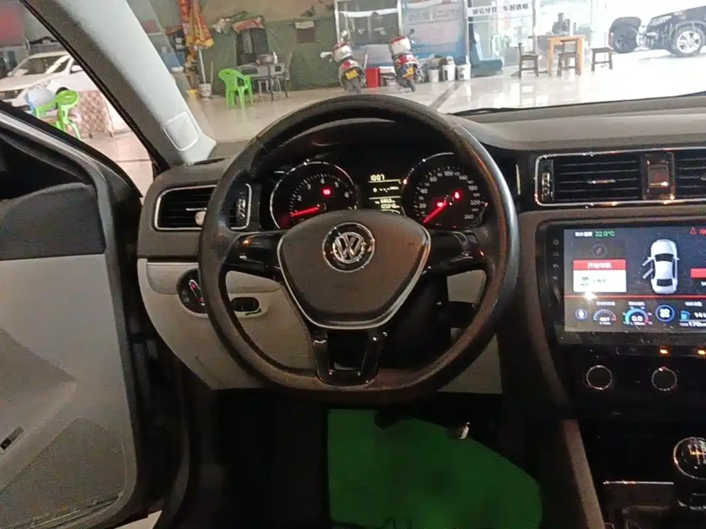 Volkswagen Sagitar — миниатюра 11