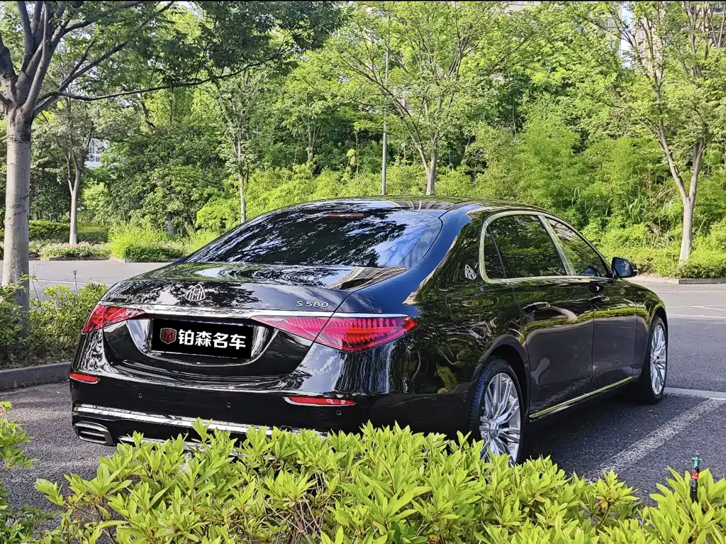Mercedes-Benz S-Class — миниатюра 4
