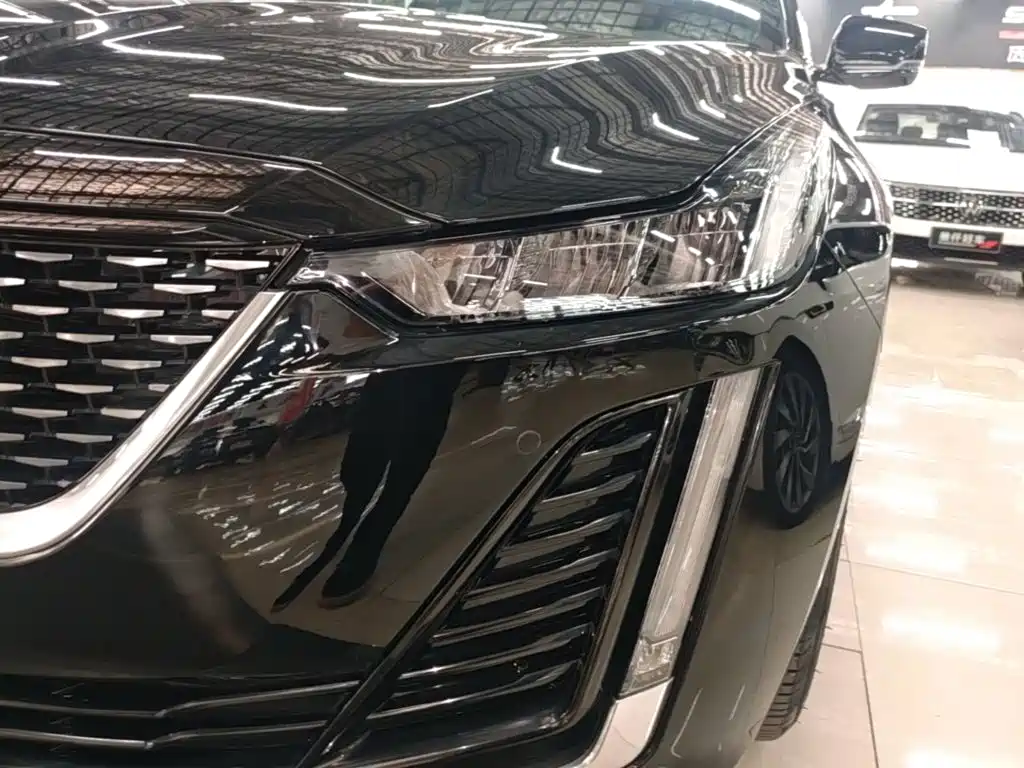 Cadillac CT5 — миниатюра 24