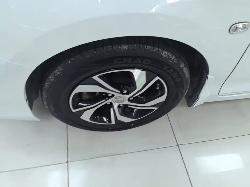 Honda Accord — миниатюра 23