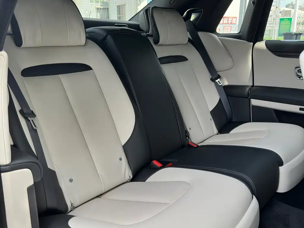 Rolls-Royce Ghost — миниатюра 21