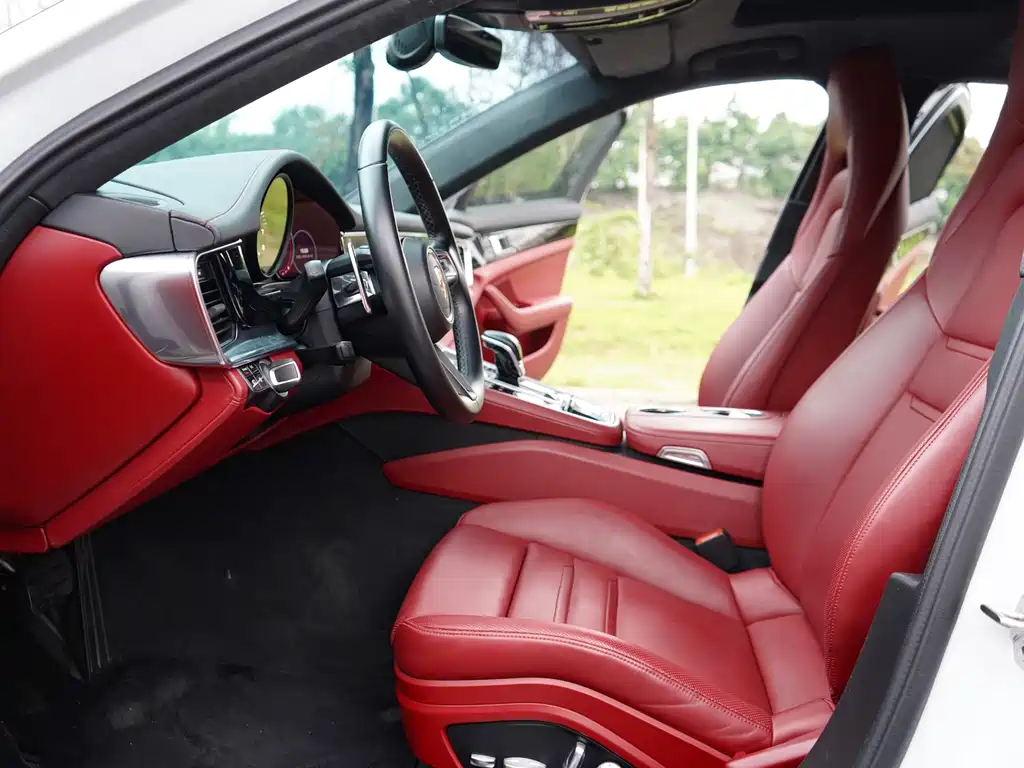Porsche Panamera — миниатюра 11