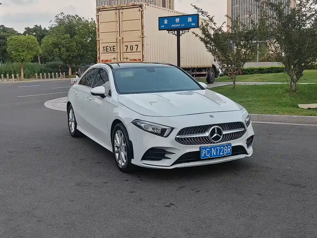 Mercedes-Benz A-Class — миниатюра 2