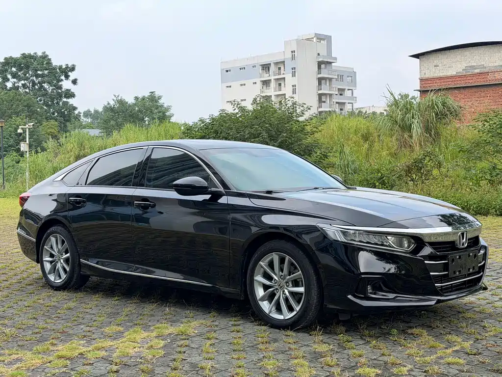 Honda Accord — миниатюра 3