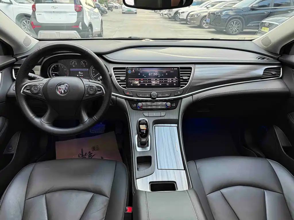 Buick LaCrosse — миниатюра 8