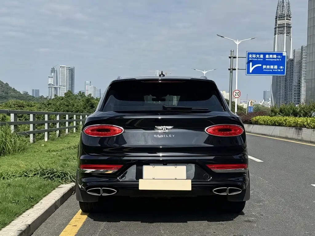 Bentley Bentayga 2021 4.0T V8