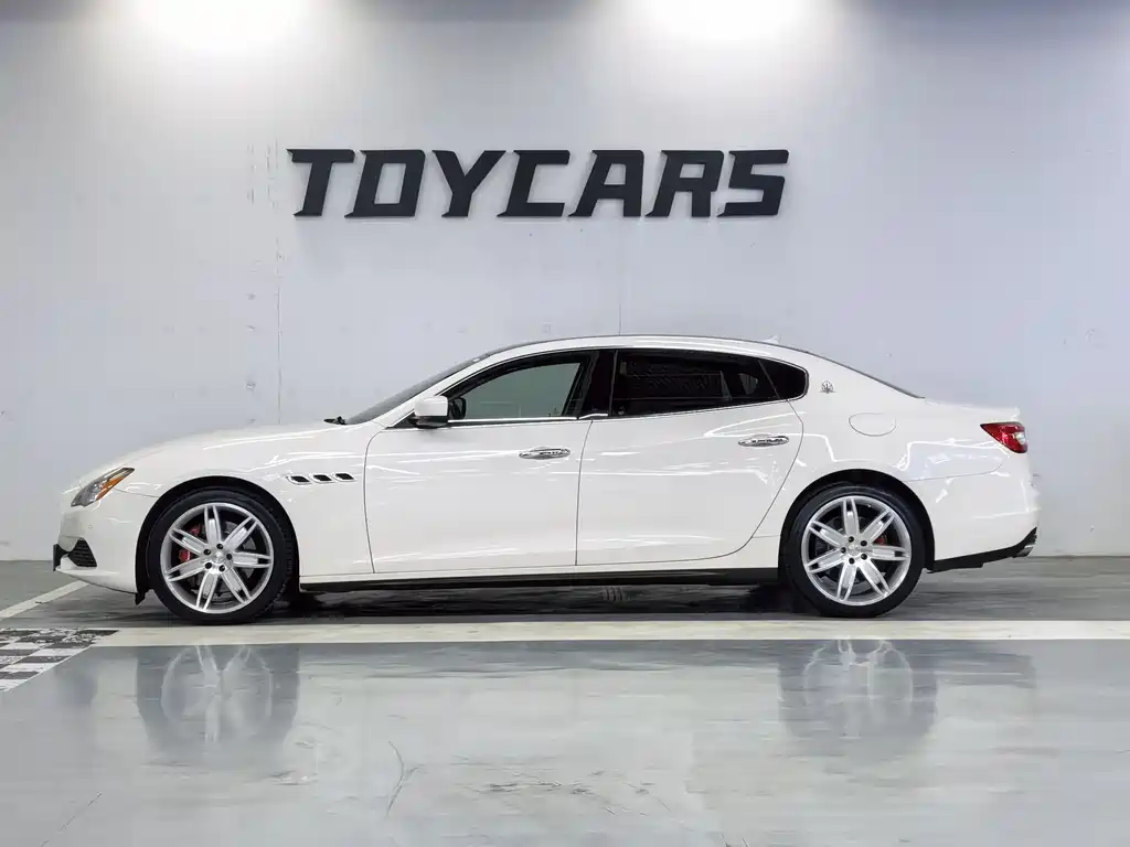 Maserati Quattroporte 3.0T Standard Type, фото 2
