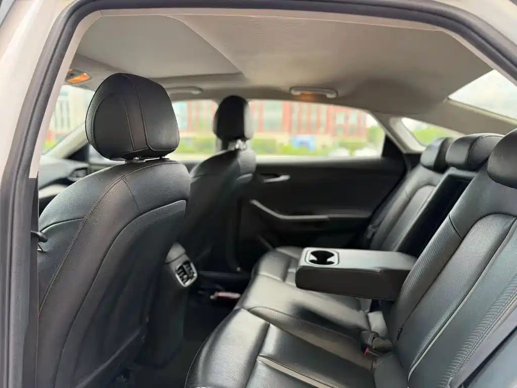 Hyundai Fista — миниатюра 5