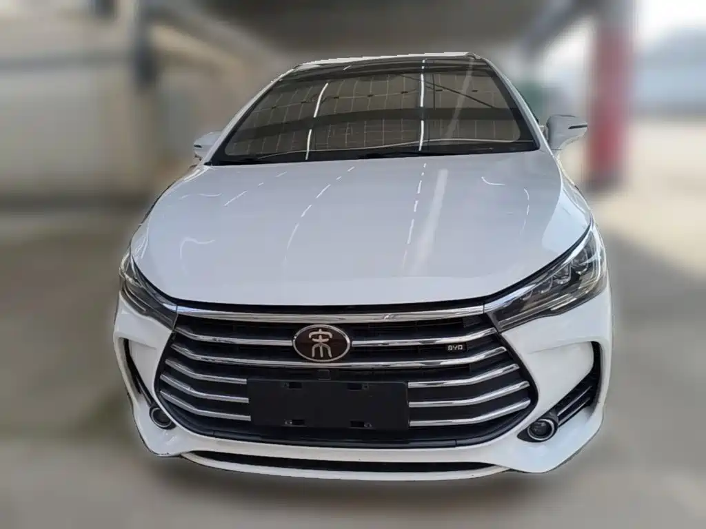 BYD MAX — миниатюра 5