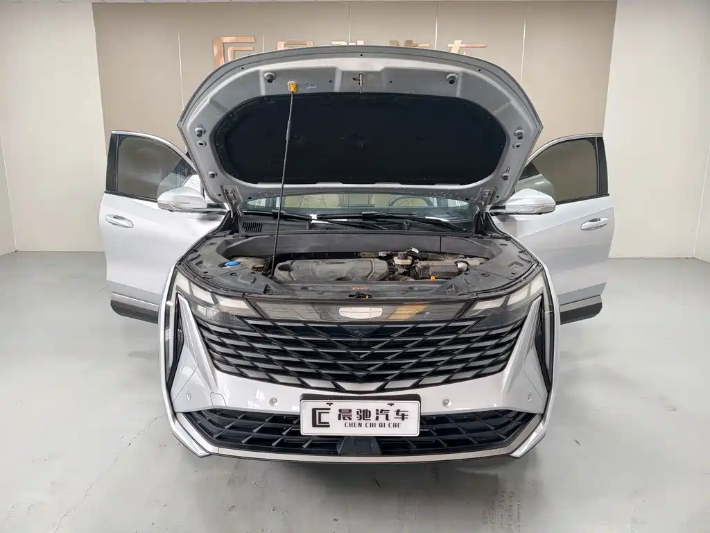 Geely Boyue L — миниатюра 15
