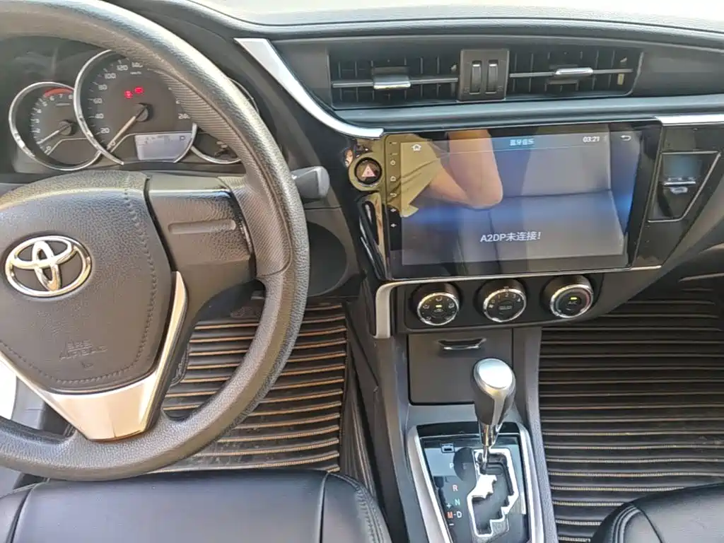 Toyota Corolla — миниатюра 10