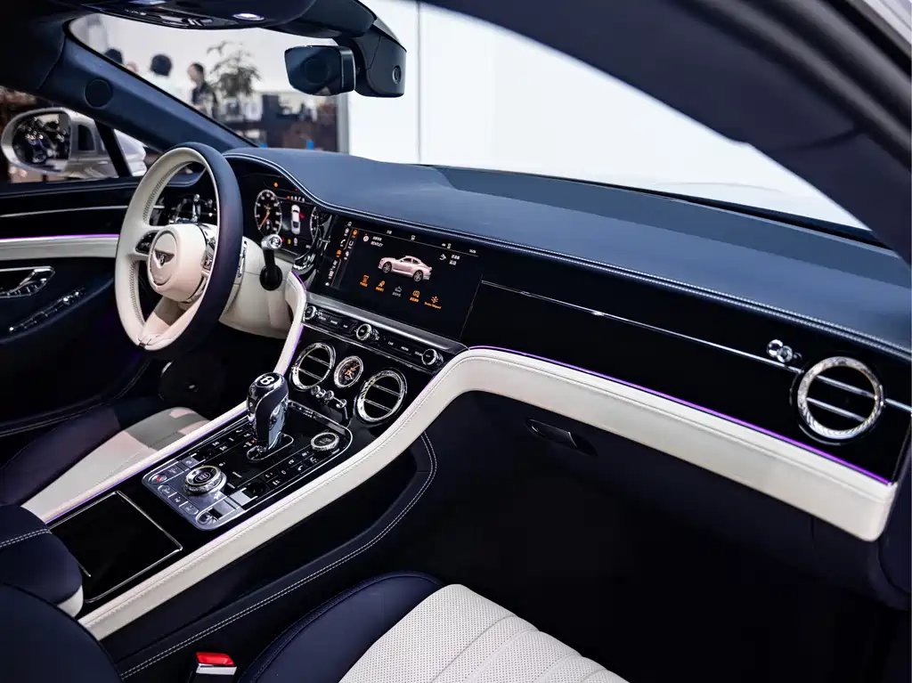 Bentley Continental — миниатюра 11