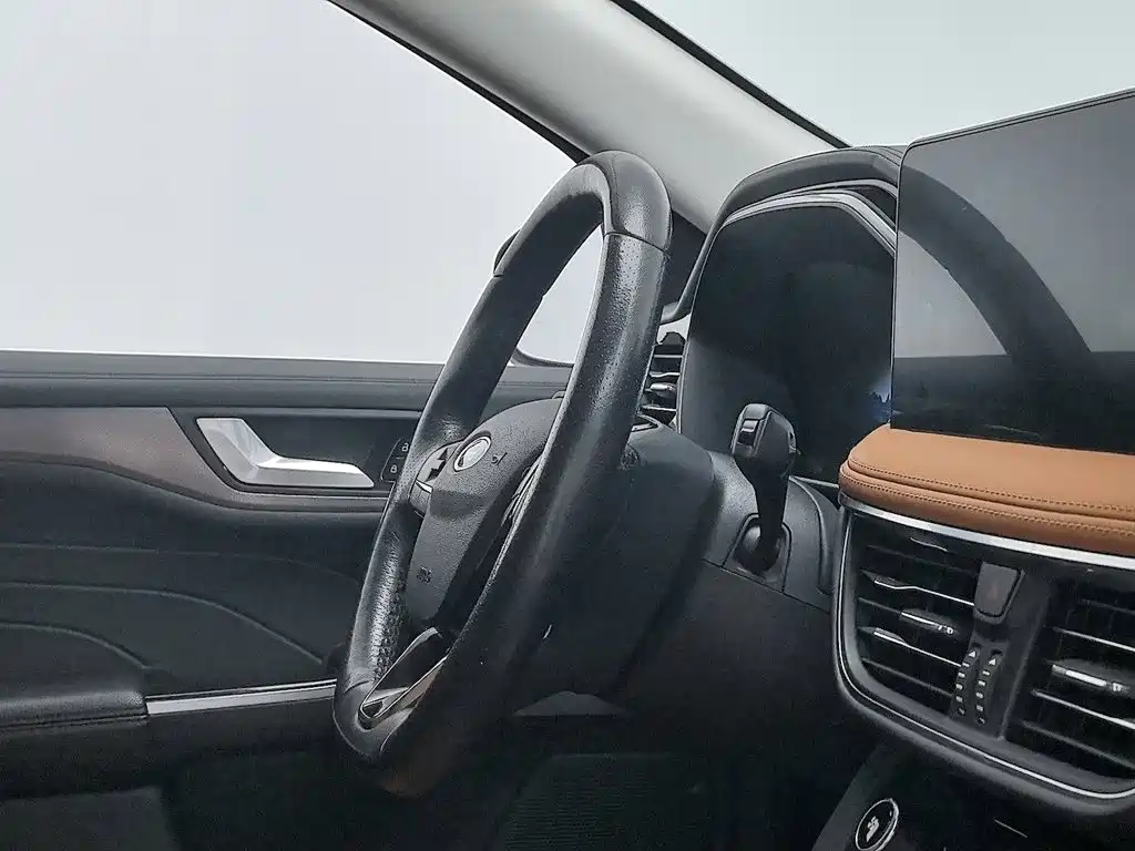 Ford Escape — миниатюра 22