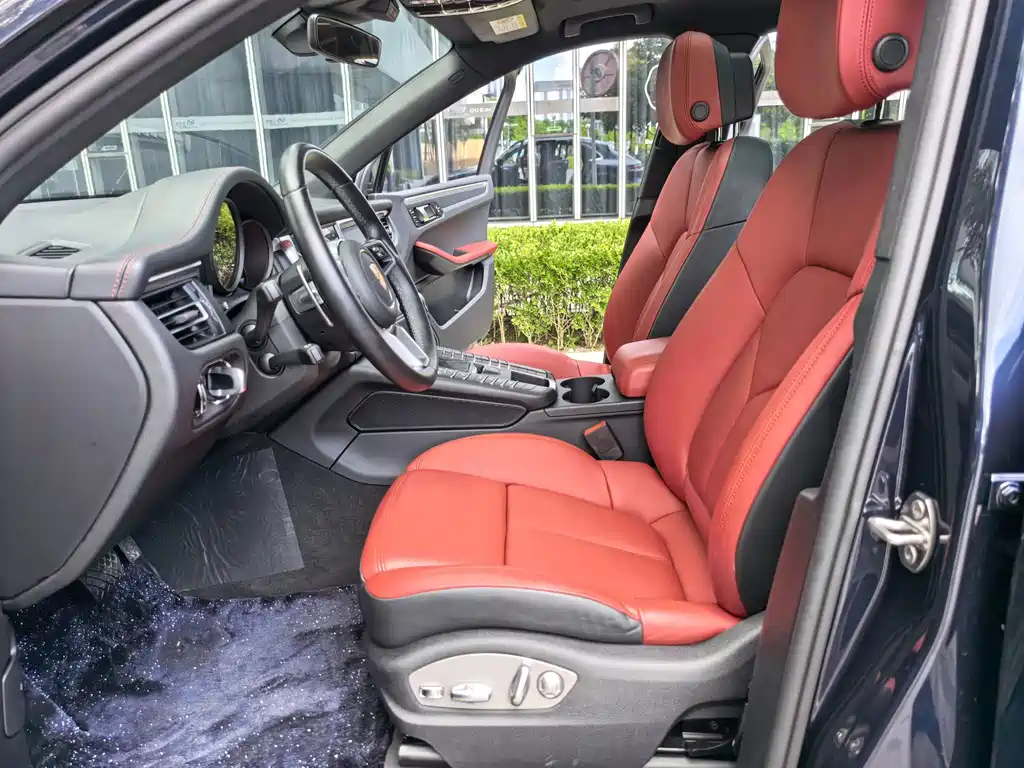 Porsche Macan — миниатюра 24