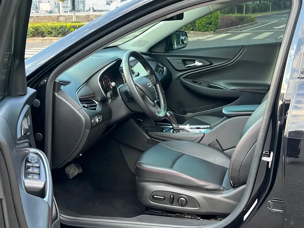 Chevrolet Malibu XL — миниатюра 7