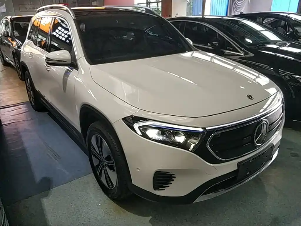 Mercedes-Benz EQB — миниатюра 4