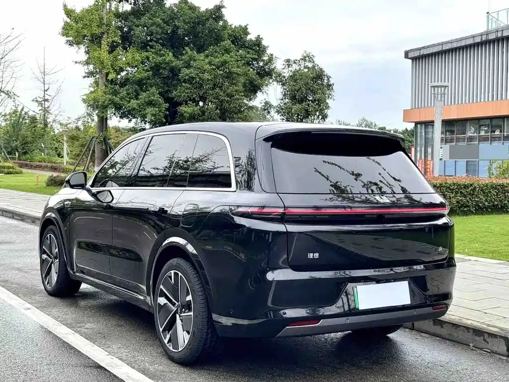 Li Auto Li L8 — миниатюра 7