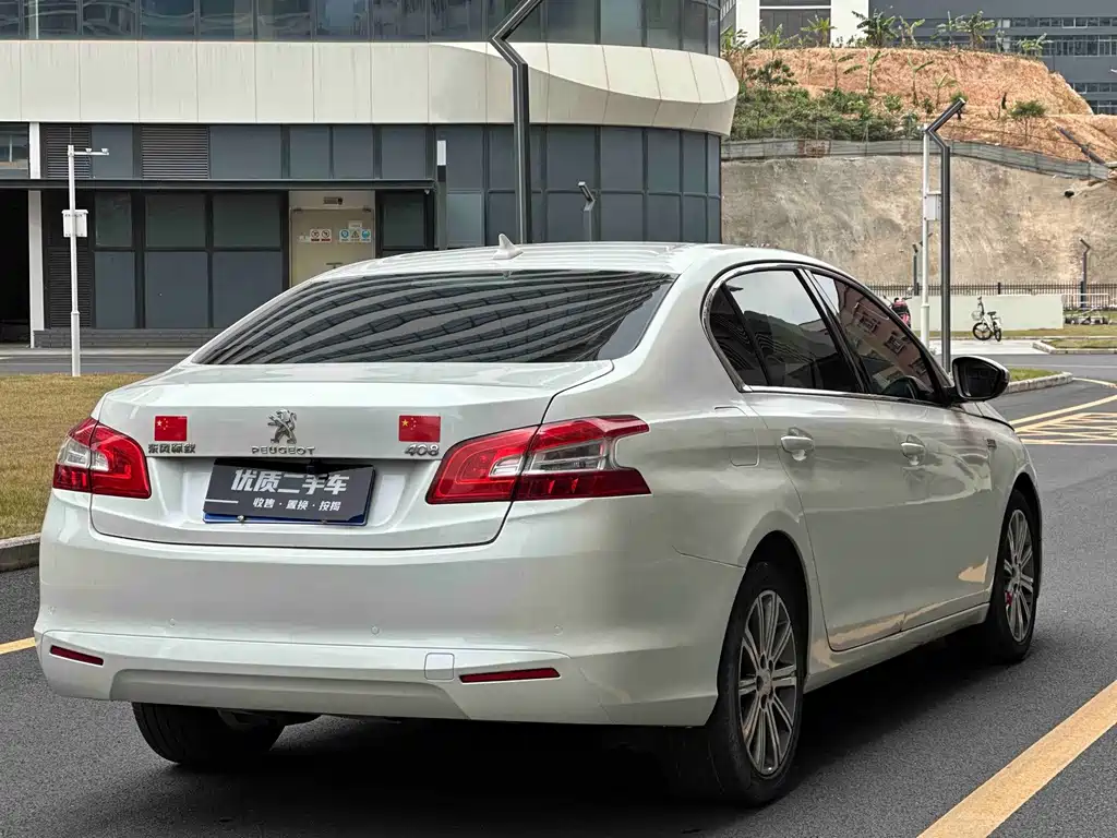 Peugeot 408 — миниатюра 7
