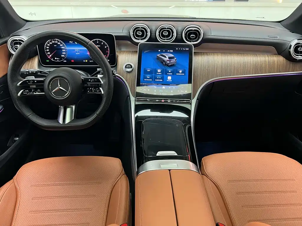 Mercedes-Benz GLC — миниатюра 12