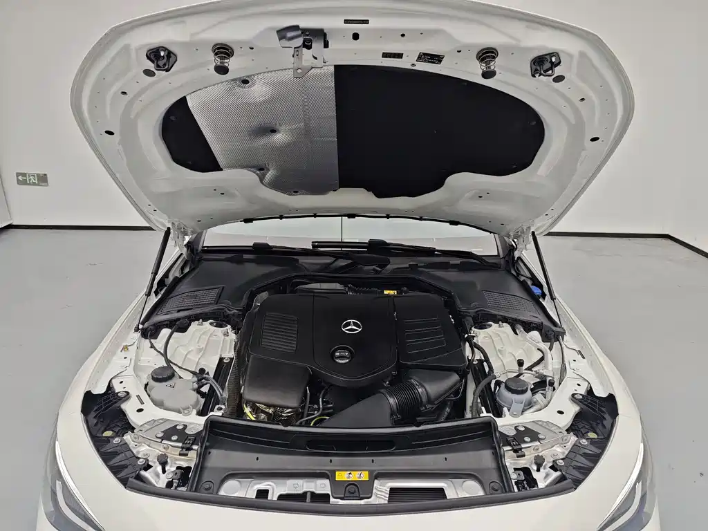 Mercedes-Benz CLE — миниатюра 16