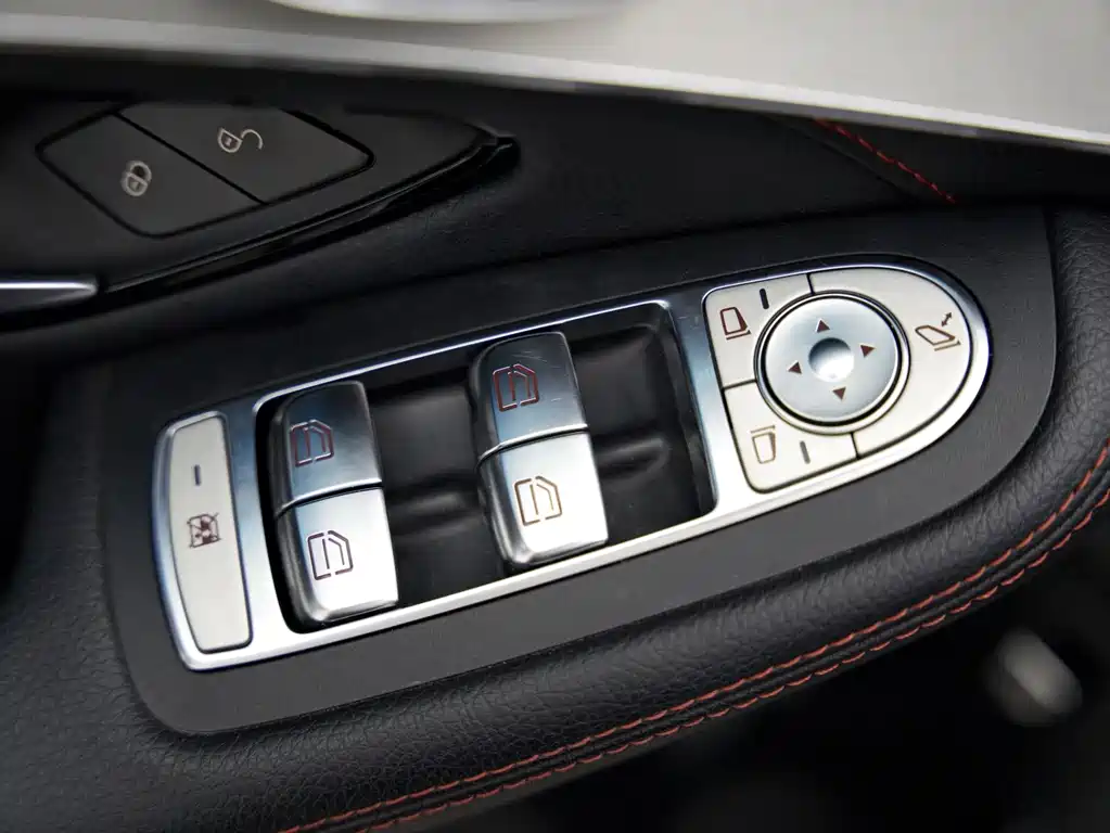 Mercedes-Benz GLC Coupe AMG — миниатюра 13
