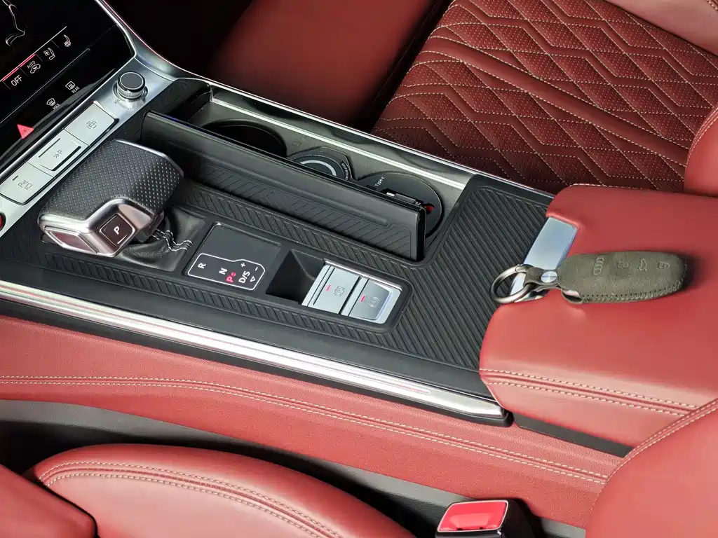 Audi S6 — миниатюра 10