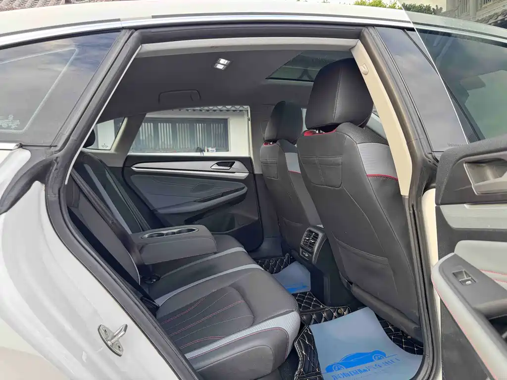 Volkswagen Lamando — миниатюра 9