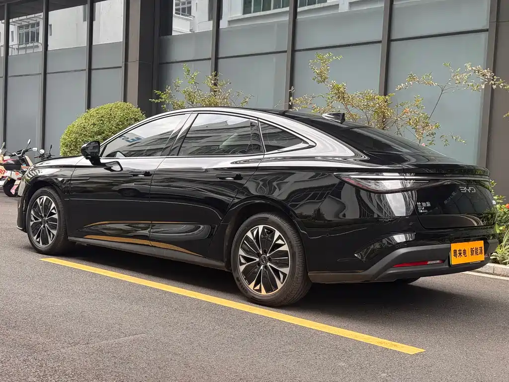 BYD 海豹07 EV — миниатюра 5