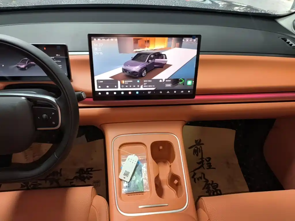 Leapmotor Leapmotor C10 — миниатюра 13