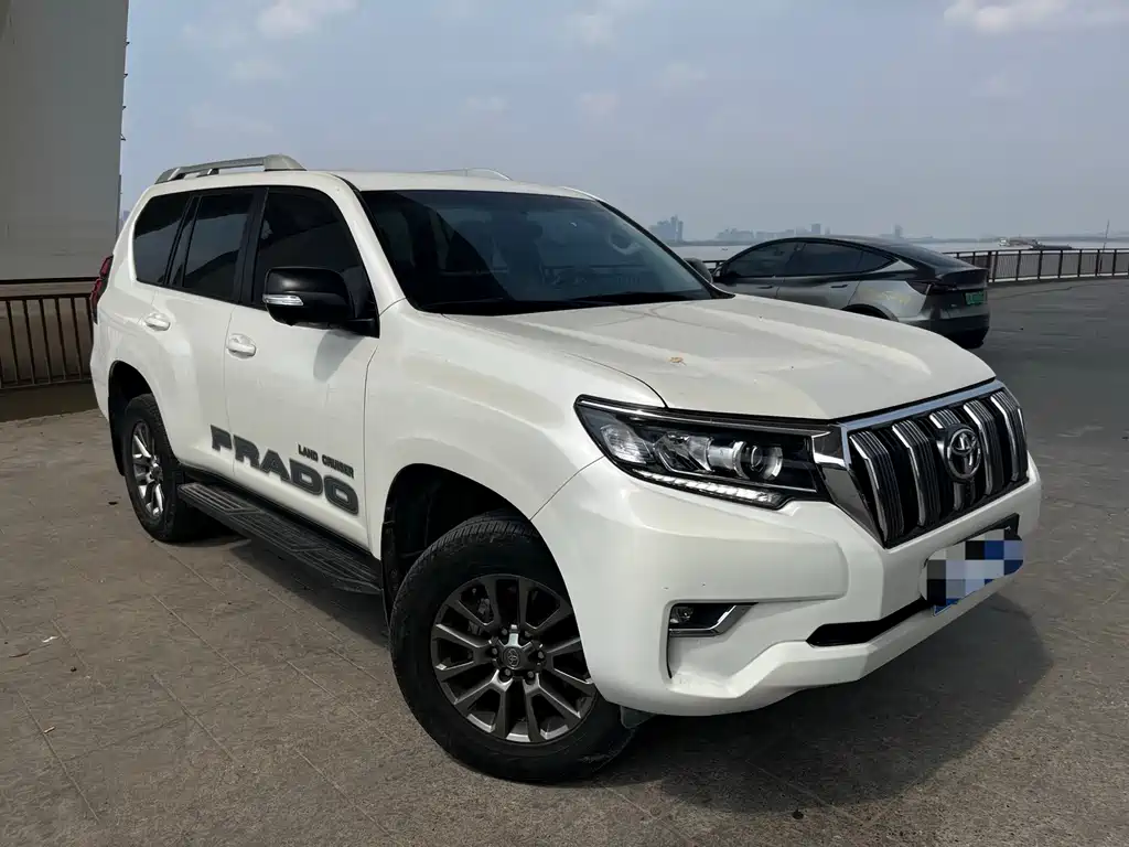 Toyota Prado (Import) — миниатюра 2