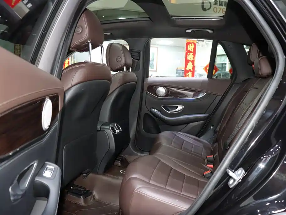 Mercedes-Benz GLC — миниатюра 10