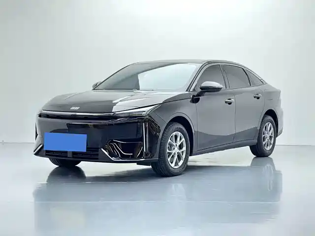 2025 Geely Galaxy L6
