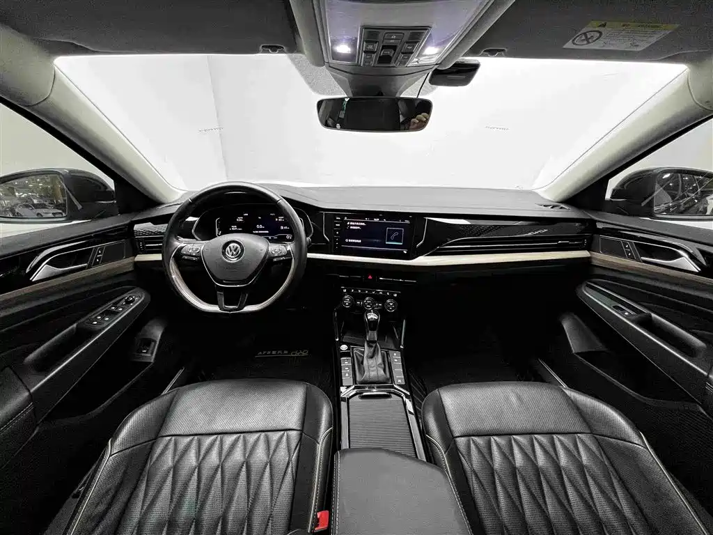 Volkswagen Passat — миниатюра 11
