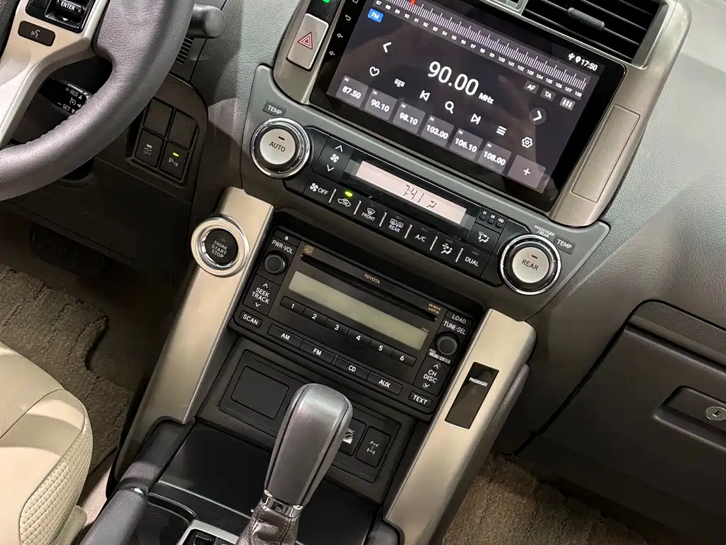Toyota Prado — миниатюра 21