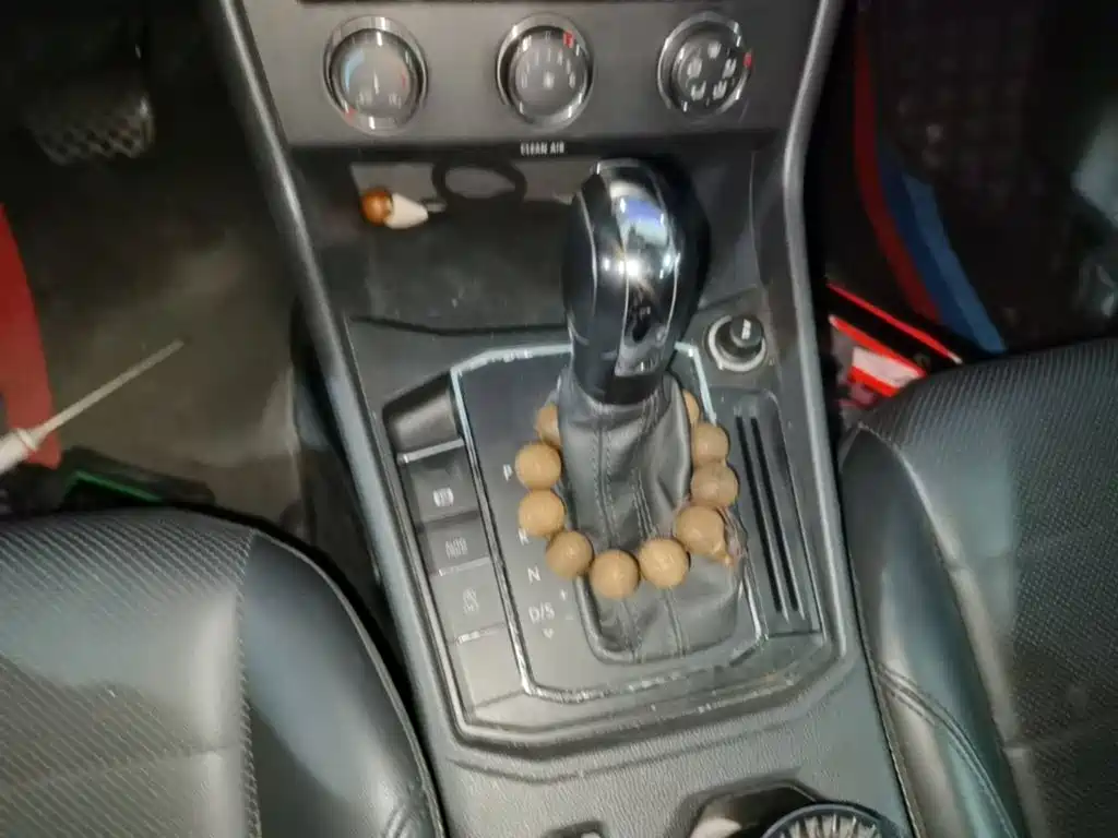 Volkswagen Lavida — миниатюра 14